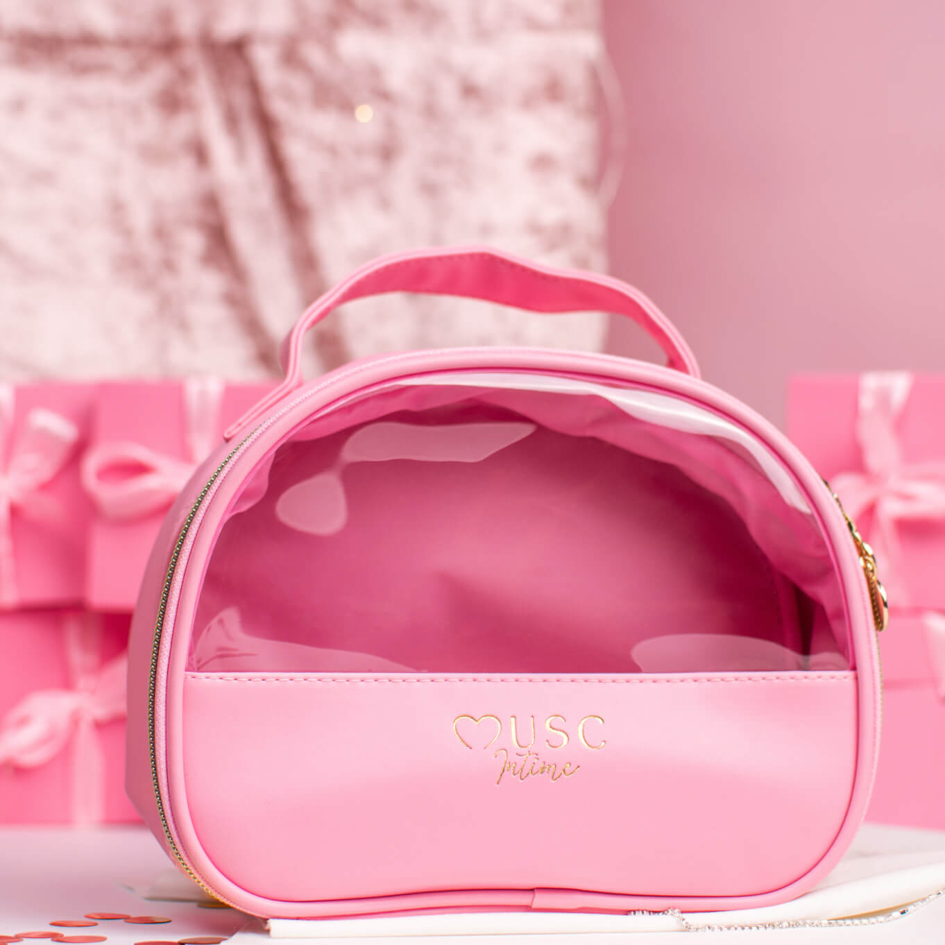 Le Rituel de la femme Innocente au Sakura Image