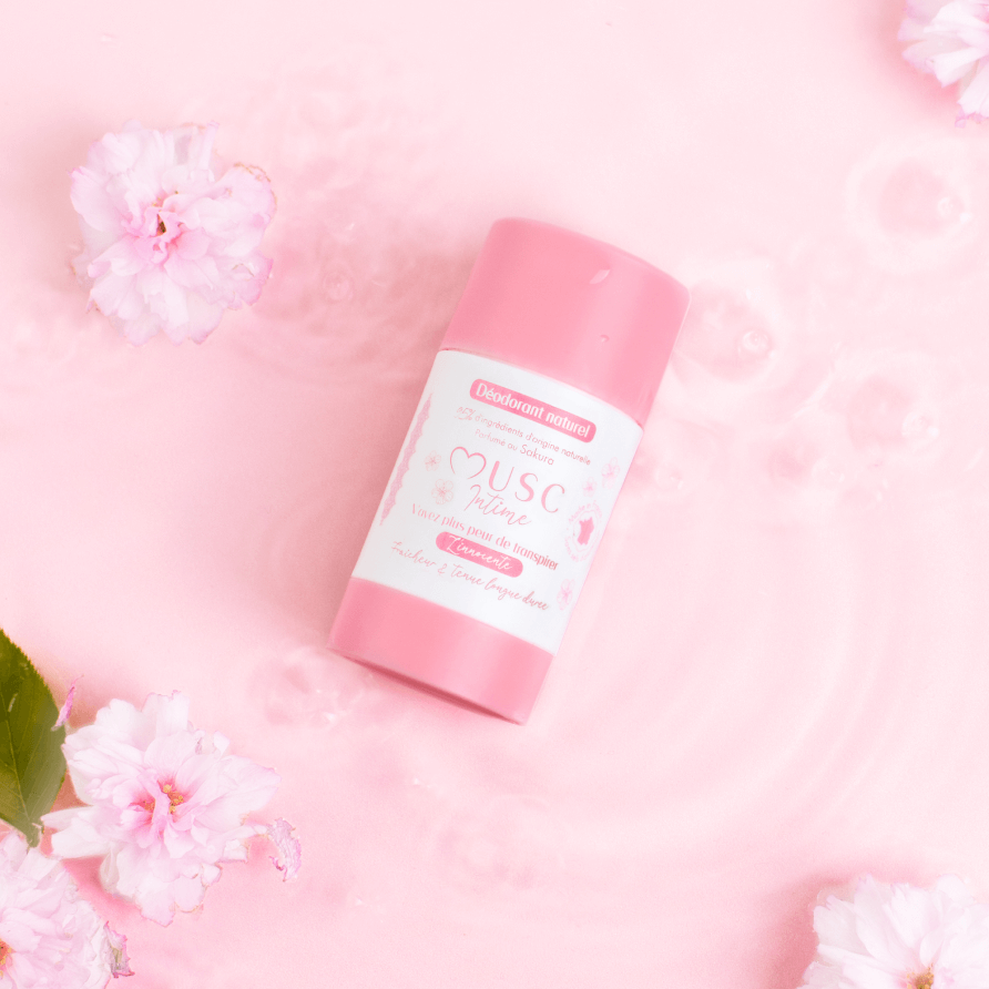 Le Rituel de la femme Innocente au Sakura Image