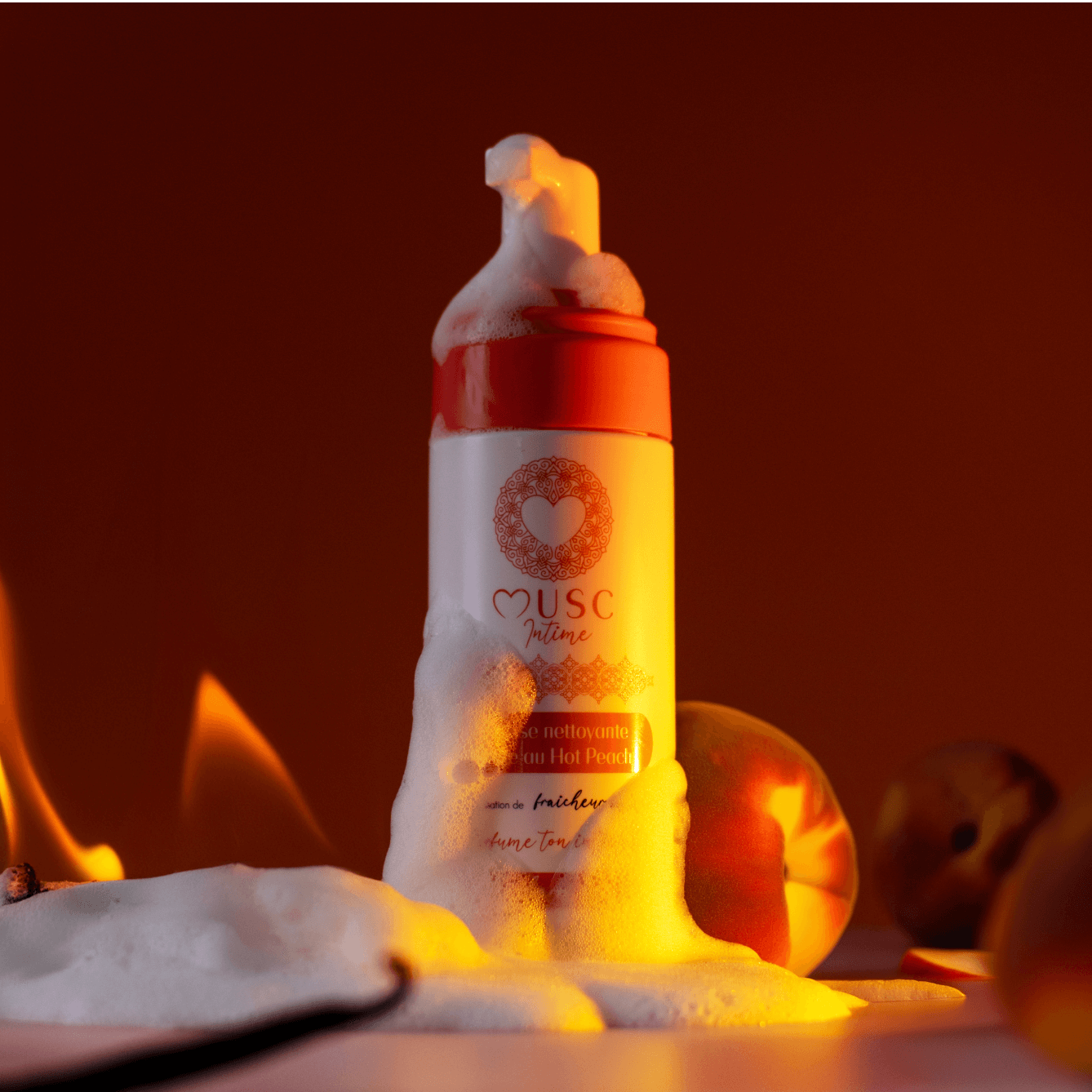 Mousse nettoyante intime à la Hot Peach - La Charmeuse (150ml) Image