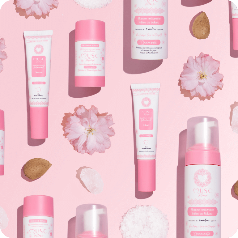 Le Rituel de la femme Innocente au Sakura Image